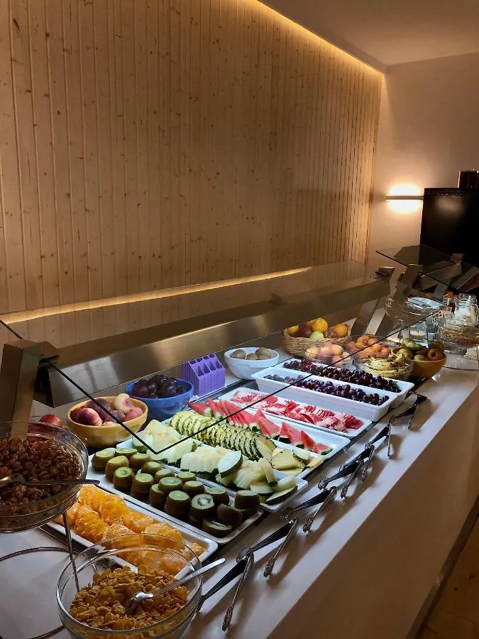 Hotel Tagomago San Antonio Abad 3*,